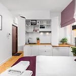 Aura 77 Zoliborz Warsaw