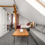 Aura 77 Zoliborz Warszawa