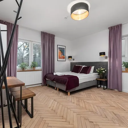 Aura 77 Zoliborz