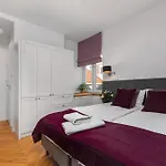 Aura 77 Zoliborz *